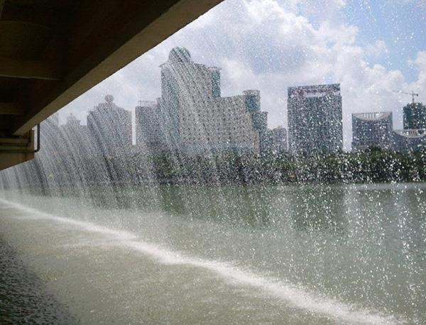 水簾噴泉